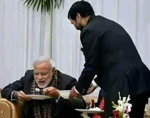 aalam_aara's tweet photo. In netao k liye #public aapas me ladti h..#janta ladti h or ye #malae khate h #milkar..😠😠😠😠 https://t.co/FSjhqlAINT