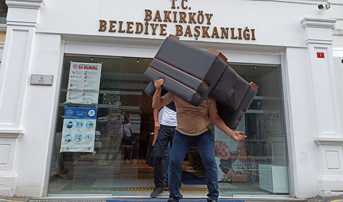finansingundemi's tweet photo. Bakırköy Belediyesi'ne haciz - https://t.co/JZA48ZebI5 https://t.co/LgS2OweCoS