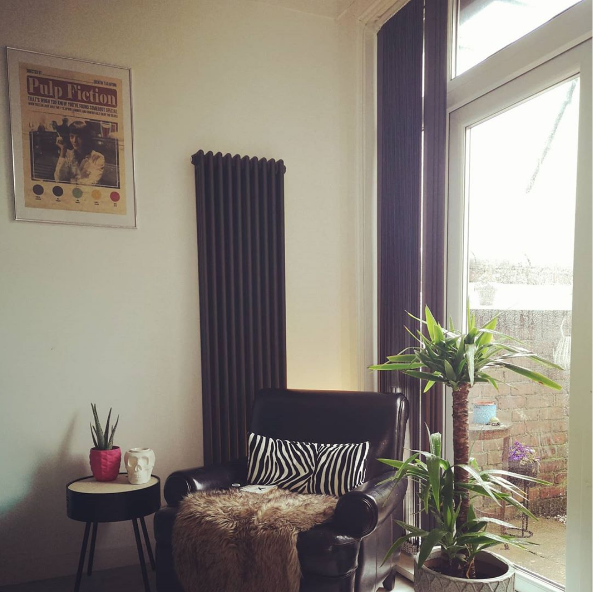 Columnrads's tweet photo. Create your own cosy spaces with our vertical column radiators. Save space and heat that cold corner. 
📷 shanty_spaces

#mycolumnrads #columnrads #homeheating #cosyhome #verticalcolumnrads #interiordesignuk https://t.co/znNWpgPeKE