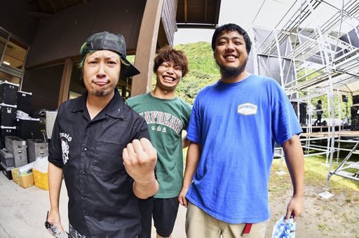 TOWER_Online's tweet photo. 【ご予約受付中♪】
THE SKIPPERS

新メンバー加入後初となるミニアルバム✨
『GET READY』8月5日発売🎉

#THESKIPPERS
#PINESAPOLLO
#THENINTHAPOLLO
https://t.co/2Wn4nc2OJr https://t.co/Ub7Taa5JZY