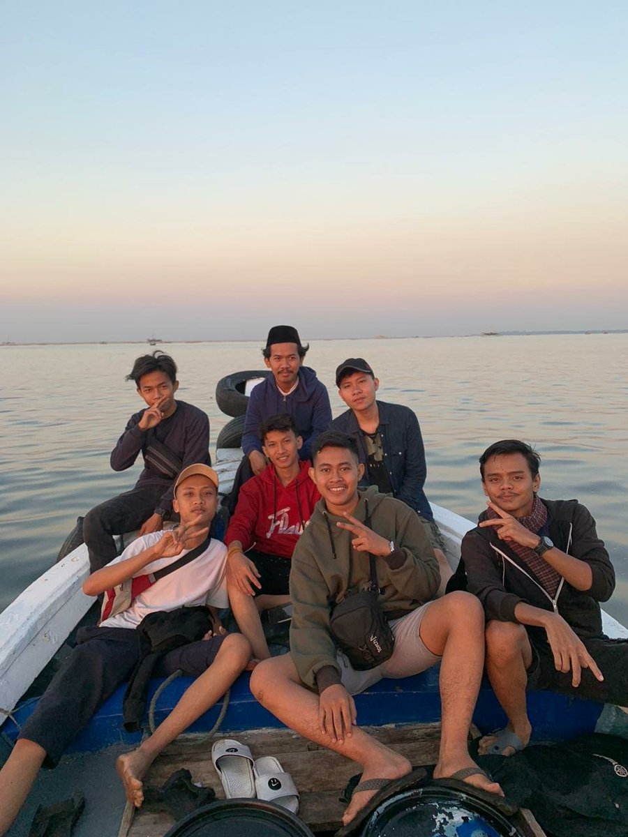 Danianggit3's tweet photo. Ditunggu aja
#TungguTanggalMainnya https://t.co/Em5himYOGP