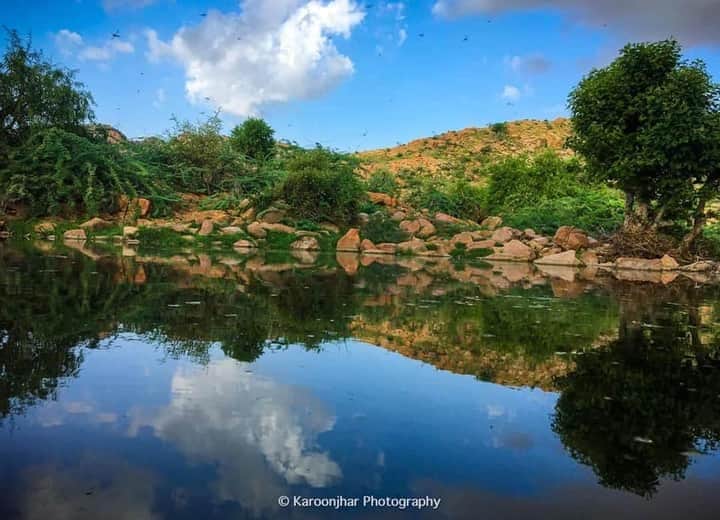 gulshanineurope's tweet photo. Heaven on earth; Nagarparkar!
This is the place where people come to visit from Karachi, Hyderabad and Northern Sindh. Here to enjoy the natural beauty of Nagarparkar. It would not be exaggerated to say that this is heaven on earth.
Come and enjoy friends♥️
#VisitThar #VisitSindh https://t.co/BPTU3ZbxAS