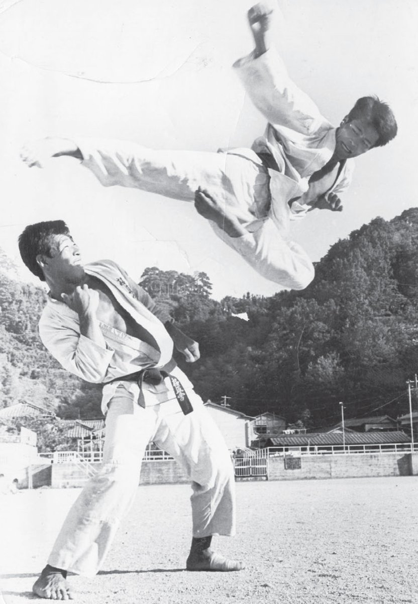 沢村忠 Hashtag V Twitter