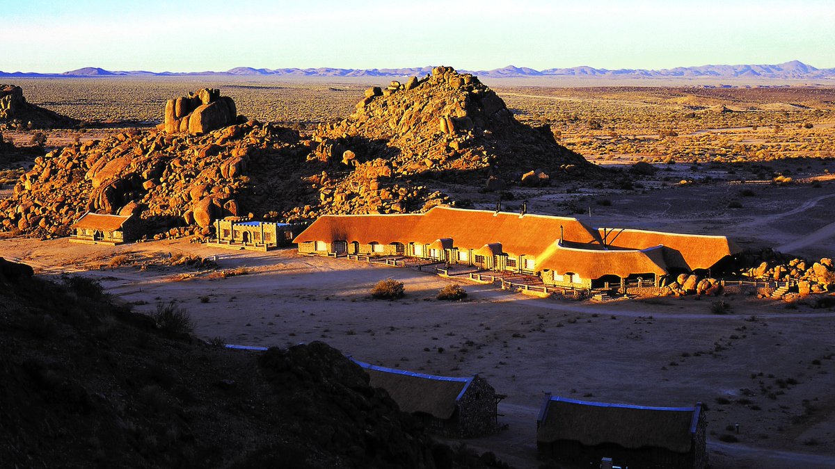 elenatravelnam's tweet photo. Gondwana Canyon Village, Fish River Canyon
#Dronesberg #CanyonVillage #Africa #DroneNamibia #NamibwebCom #ExploringNamibiaTV #Gondwana #YouTubeVideoNamibia #BlogNamibia #FishRiverCanyon https://t.co/5ORbjABrpZ