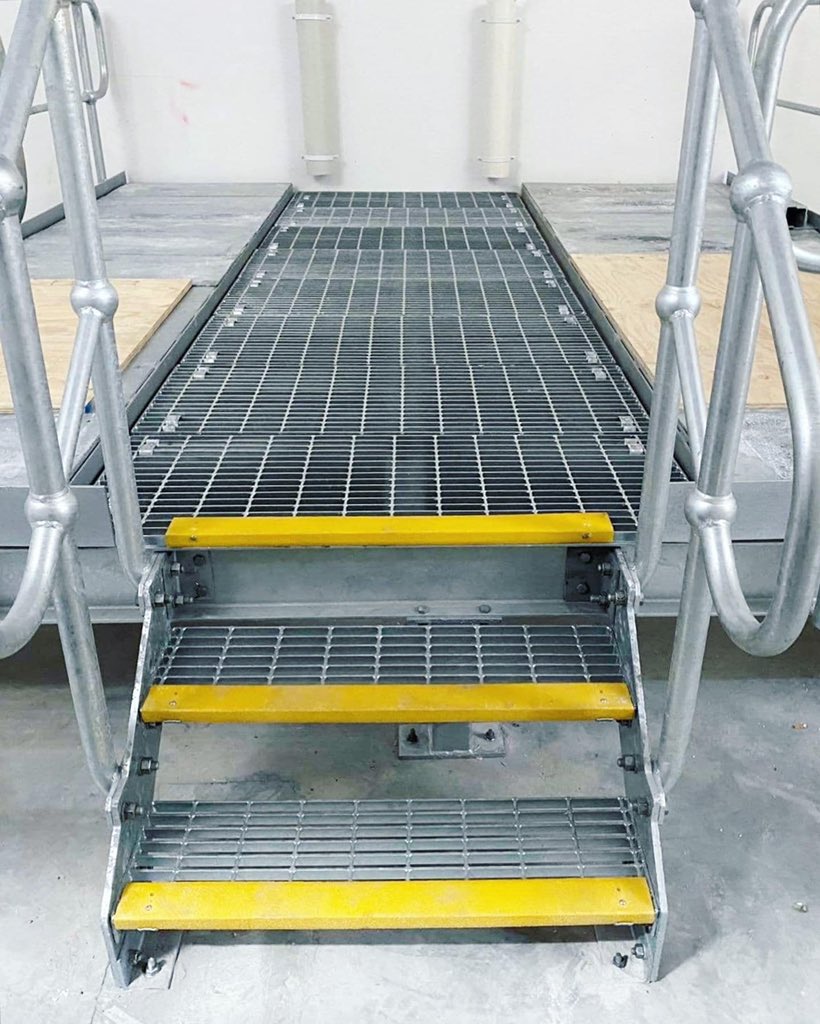 SynergyAccessAU's tweet photo. Another week, another @CitiPower #substation fit-out! 👌🏻 This one was completed at #HomeSouthbank for #IconConstruction and included the #monorailcranes, #steelwork, raised #equipmentplatform and #guardrails.
#melbourne #southbank #construction #liftingsolutions #safeaccess https://t.co/XigDcBt9sN