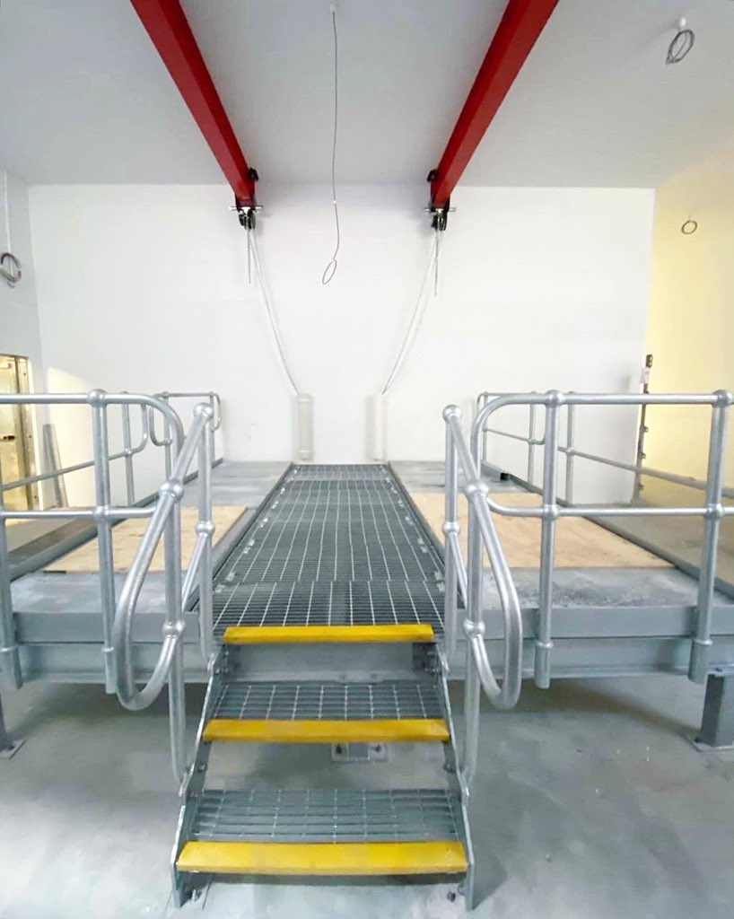 SynergyAccessAU's tweet photo. Another week, another @CitiPower #substation fit-out! 👌🏻 This one was completed at #HomeSouthbank for #IconConstruction and included the #monorailcranes, #steelwork, raised #equipmentplatform and #guardrails.
#melbourne #southbank #construction #liftingsolutions #safeaccess https://t.co/XigDcBt9sN