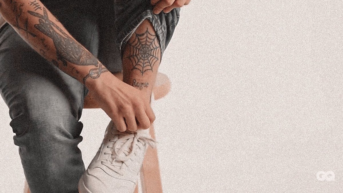 LOUISARCHlVE's tweet photo. https://t.co/ewXntTyFGm