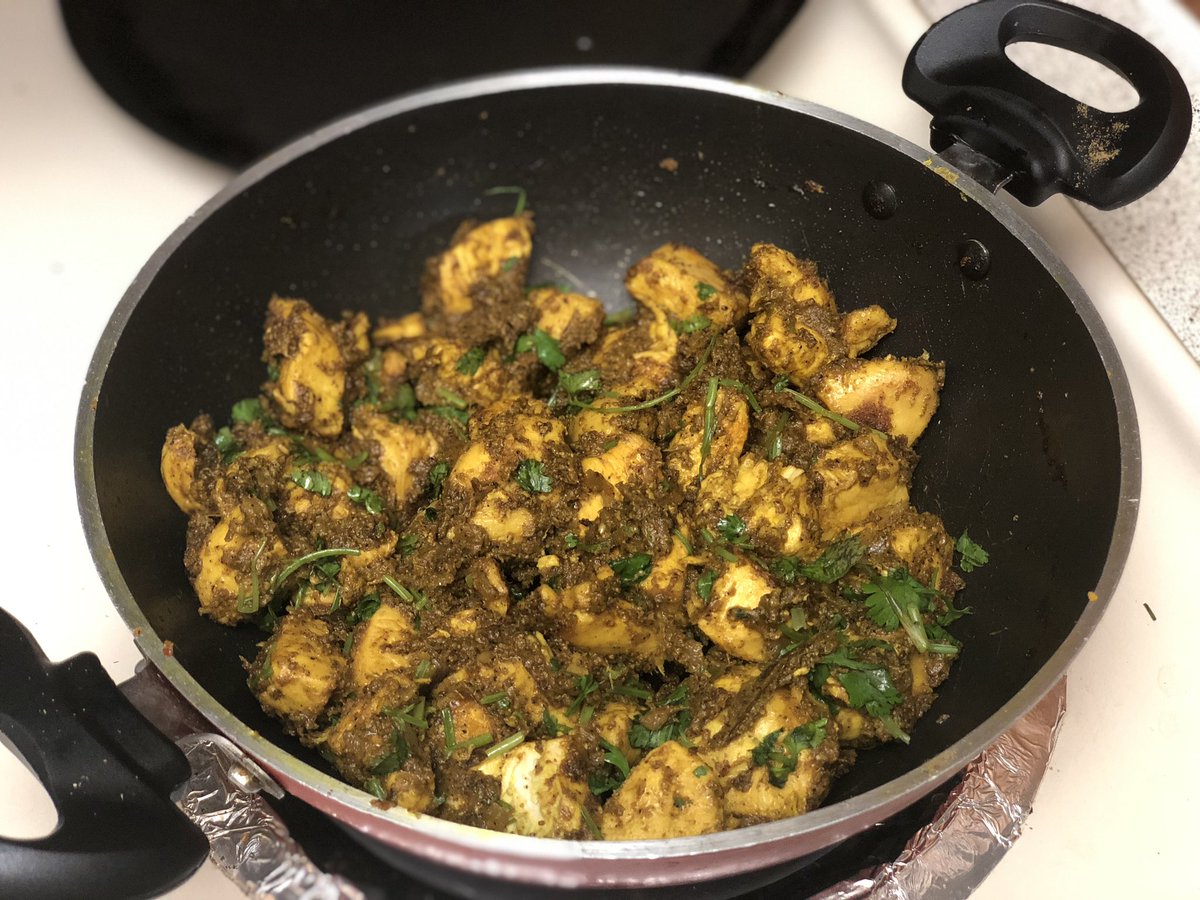 kingchiru15's tweet photo. #PepperChicken + #PachiPulusu combo 😍 https://t.co/3tE152pqhD