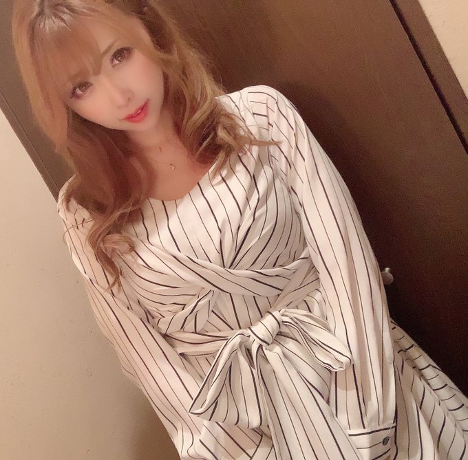 コスプレイヤー桃色れくのTwitter画像1