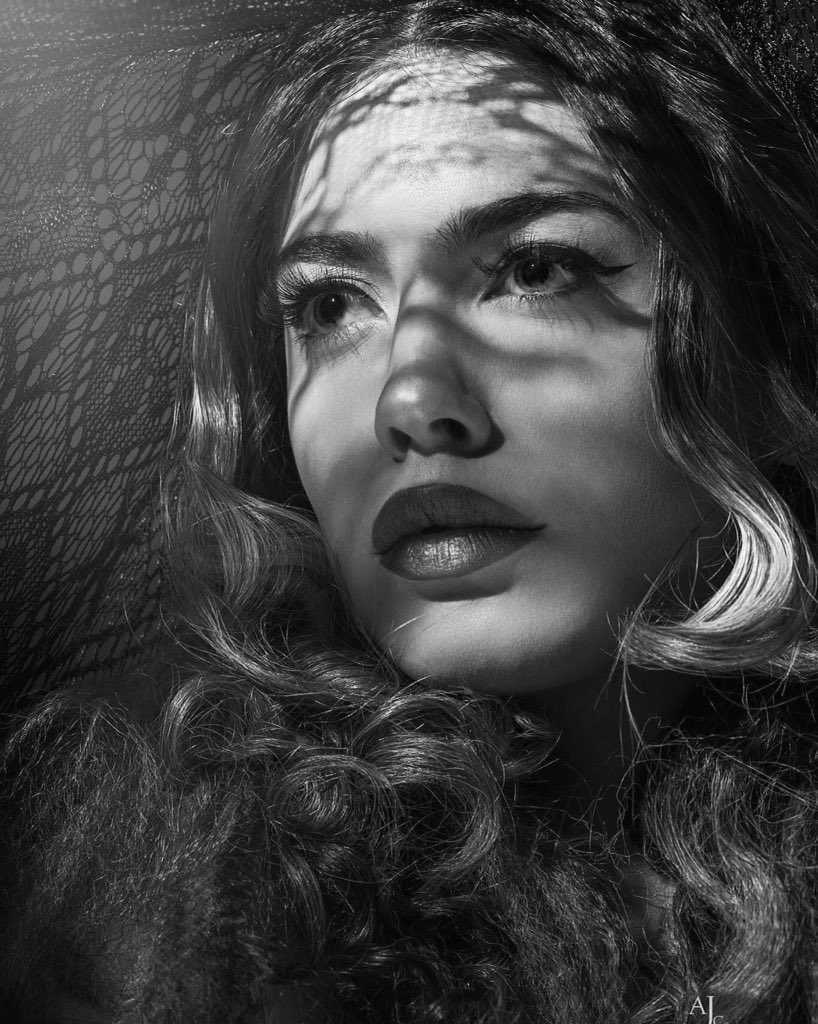 When you start to wonder
whether you can 
trust someone or not,
that is when you already know
you don't.

~ Unknown 

Photo 📷 An La