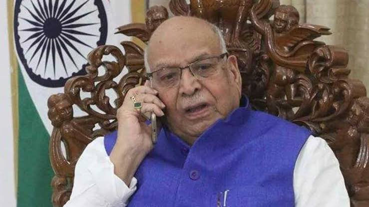 bhupendrasingho's tweet photo. प्रदेश के महामहिम राज्यपाल मा. लालजी टंडन का निधन भारतीय राजनीति की अपूर्णीय क्षति है। 
संवैधानिक प्रक्रियाओं के ज्ञान और राजनैतिक मर्यादाओं के मान में उनकी विलक्षण विद्वता थी।
परमात्मा उनकी आत्मा को सद्गति दें और परिवार को शोक सहने का संबल, यही प्रार्थना है... https://t.co/I2EWHvxhEm