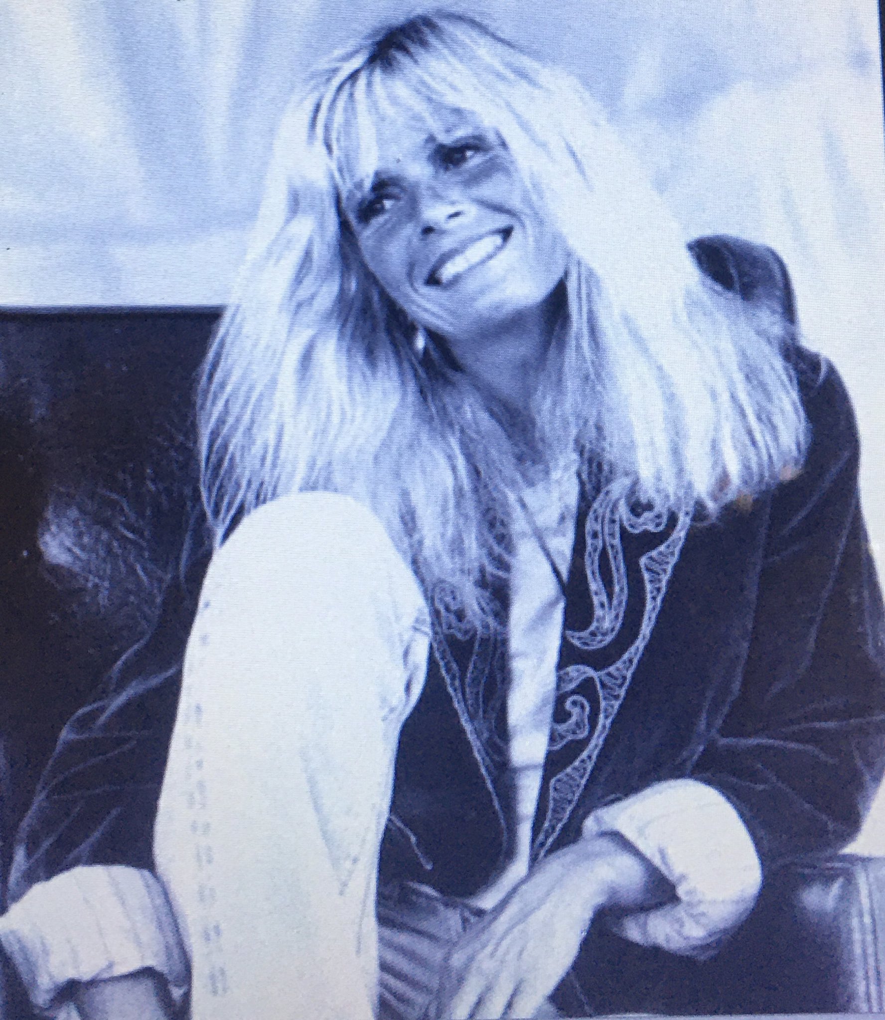 Kim Carnes cumple 75 años hoy, el mismo día que cumples años tu!!! Happy Birthday!!!   
