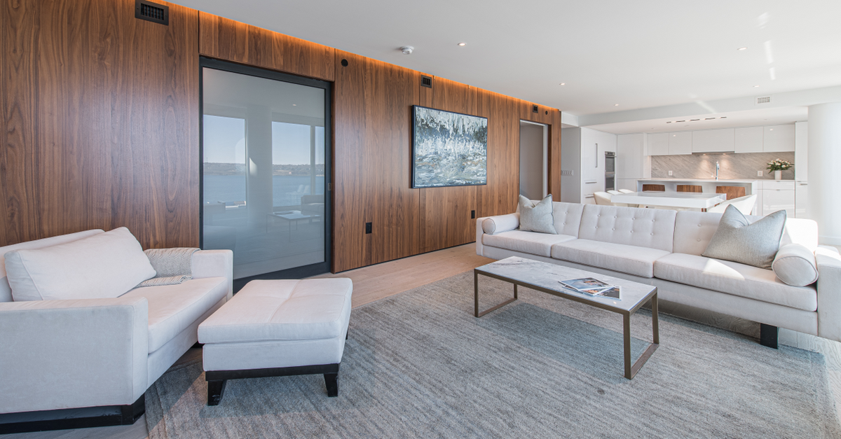 Luxury meets flexibility with waterfront leased living. Explore four suite styles and 32 floor plans. Opening fall 2020.⠀ 

#theresidences #queensmarque