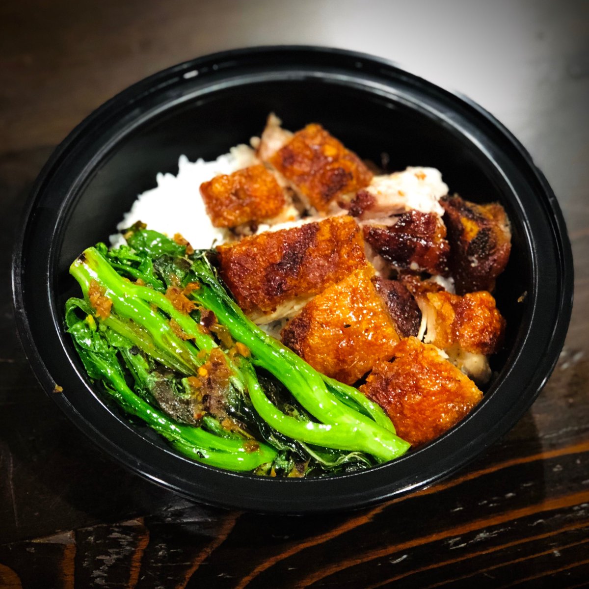 richielley's tweet photo. Lolo Boy is back! Get your comfort food fix with some of my Dad’s FAVORITE dishes this Sunday, 7/26. Pick up between 1-6PM at Kenilworth, NJ. DM or text for orders 🤗 https://t.co/VKKiY7CQik
