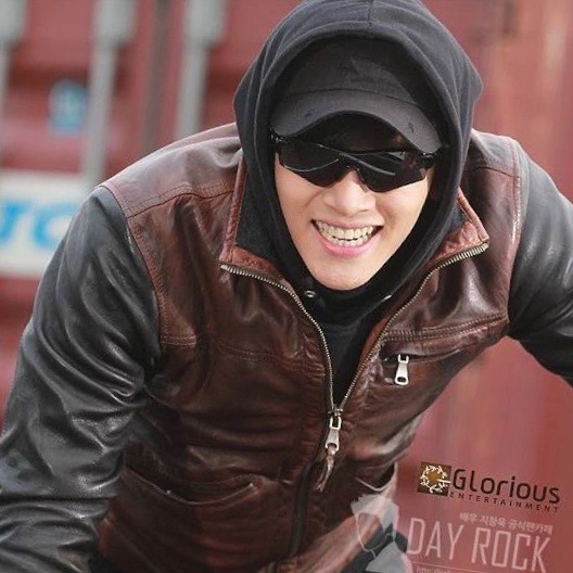 BrasilJCW's tweet photo. 📷 Um #Tbt de Healer ❤

#JiChangWook  #JiChangWookBrazilianFanBase #Healer https://t.co/M1Cmrn0P5P
