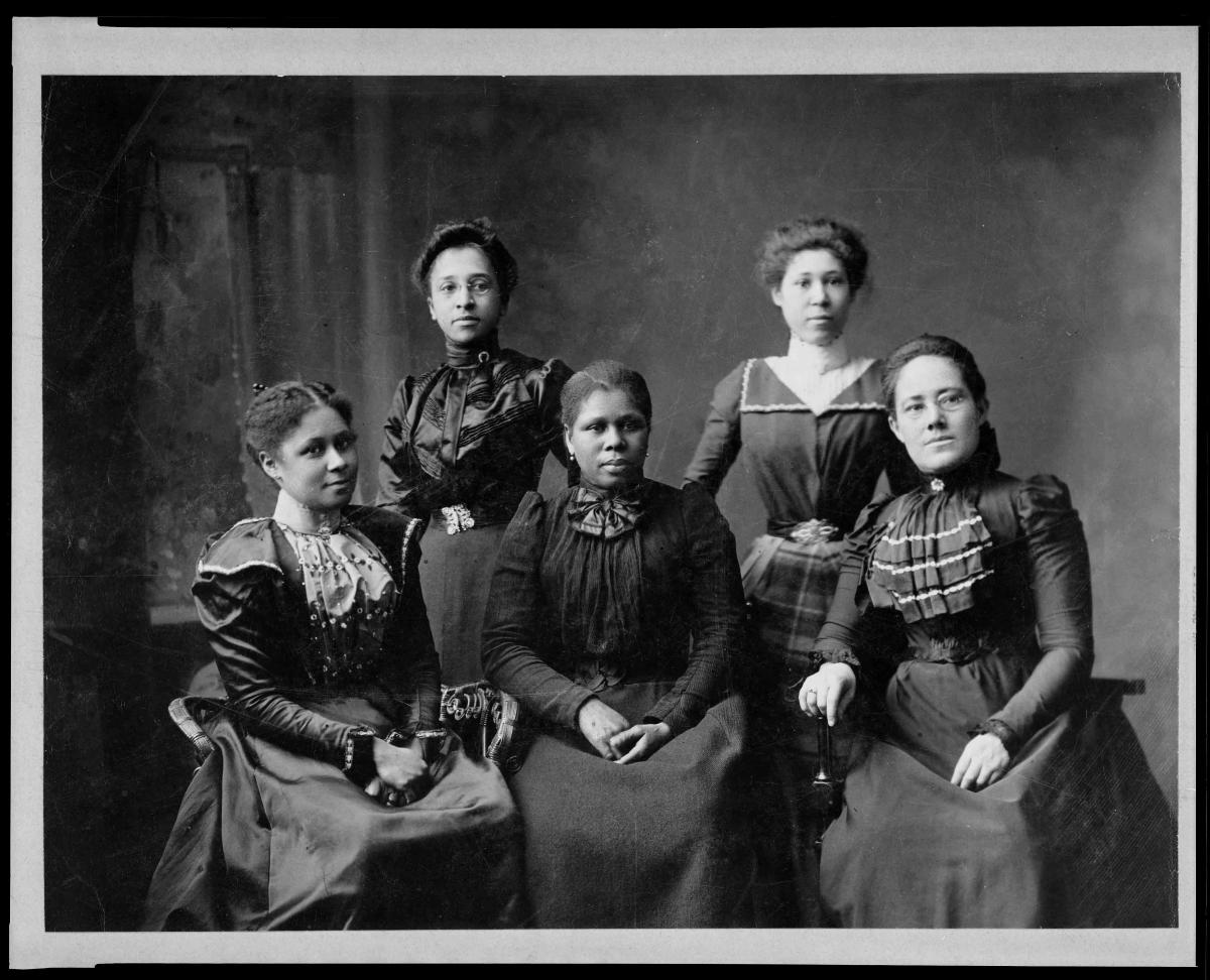 MoCoWomen's tweet photo. Read on How Black Suffragists Fought for the Right to Vote and a Modicum of Respect. #Suffrage2020
📄https://t.co/eW3d13Ceqf
This August, the #19thAmendment, granting women the right to vote, reaches 100 years. Join us as we commemorate Women's Suffrage: https://t.co/MijHvDyR1J https://t.co/IagY0CDKdG