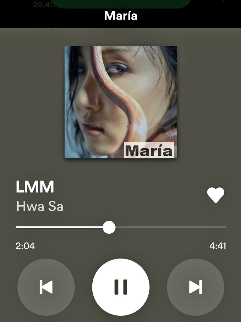 lmalexander78's tweet photo. This song is amazing! I usely don't post much about other artists, but I highly recommend giving this song a listen. Her voice is so soulful. #HWASA #LMMHwasa #MariaHwasa https://t.co/4iBxq7H3R7