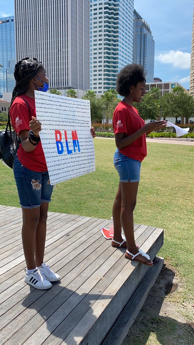 SSK8Tampa's tweet photo. SSK8 middle school students participating the Tampa YMCA Achievers Camp lead a peaceful protest for the #BlackLivesMatter movement. #SSK8Proud #WeAreSSK8 #InThisTogether https://t.co/hKjcWmQ4wW