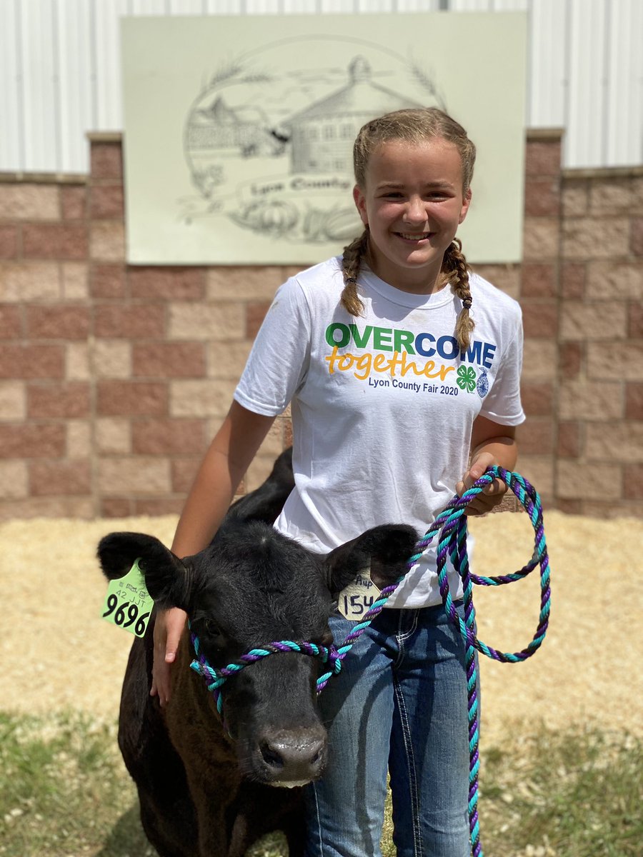 lyon4h's tweet photo. If a smile is worth a thousand words – check out this beam from our Bucket Calf Overall Champion today!

Things may be different this year, but it’s certain the exhibitors have still put a lot of time, effort, learning &amp; passion into their projects 🍀

#4Hstrong #OvercomeTogether https://t.co/5ekuOmqsyj