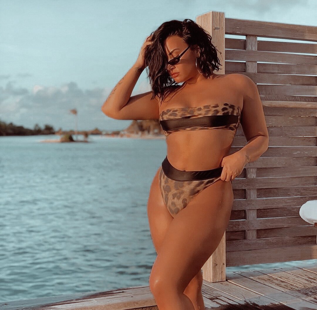 bestsofddlovato's tweet image. 🔥