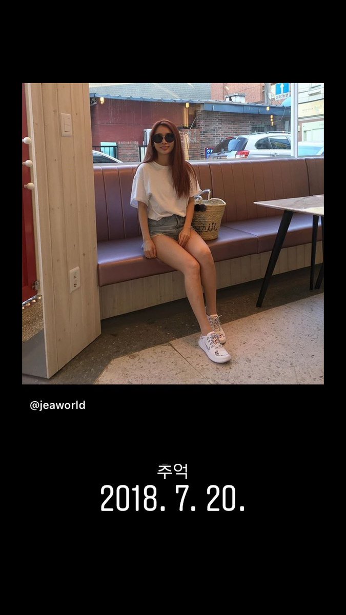 fyeahbeg's tweet photo. 200720 jea update
↳ translation © fy! beg

memories

💫 @officialBEG #BrownEyedGirls #브라운아이드걸스 #브아걸
💫 @Jeaworld #jea #제아 https://t.co/NB4F8QYUJJ