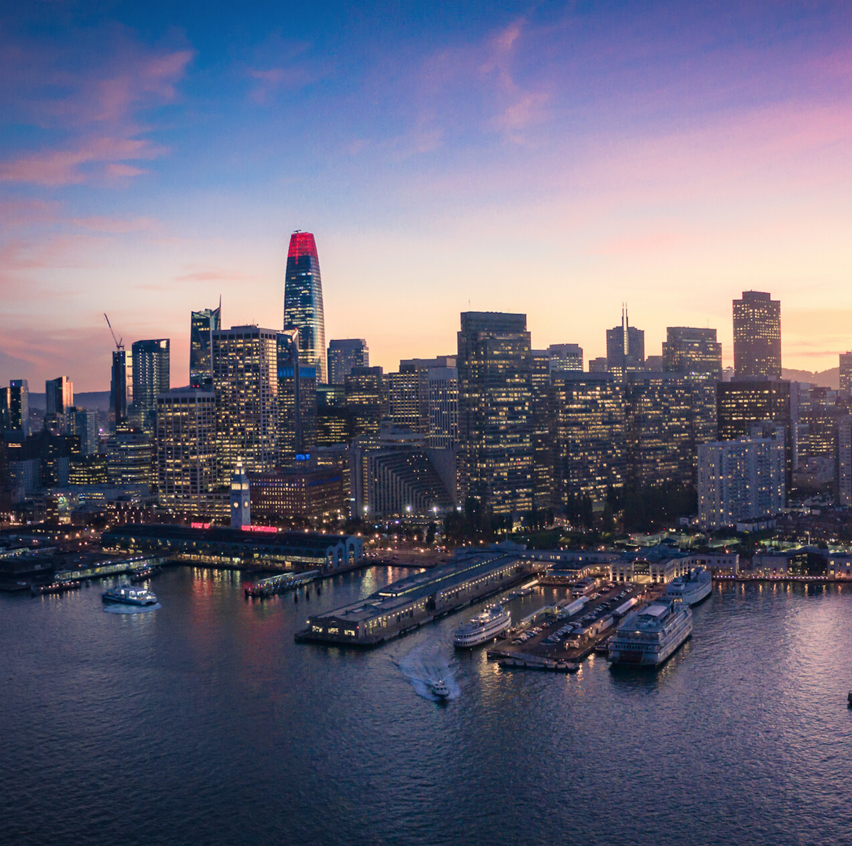 PraxCap's tweet photo. Despite the turmoil that our country is currently facing, real estate prices are continuing to increase. Why is that?⁠
⁠
Check out our newest blog post here: https://t.co/jnTmLkRxXI https://t.co/Jf1cCWPFCi