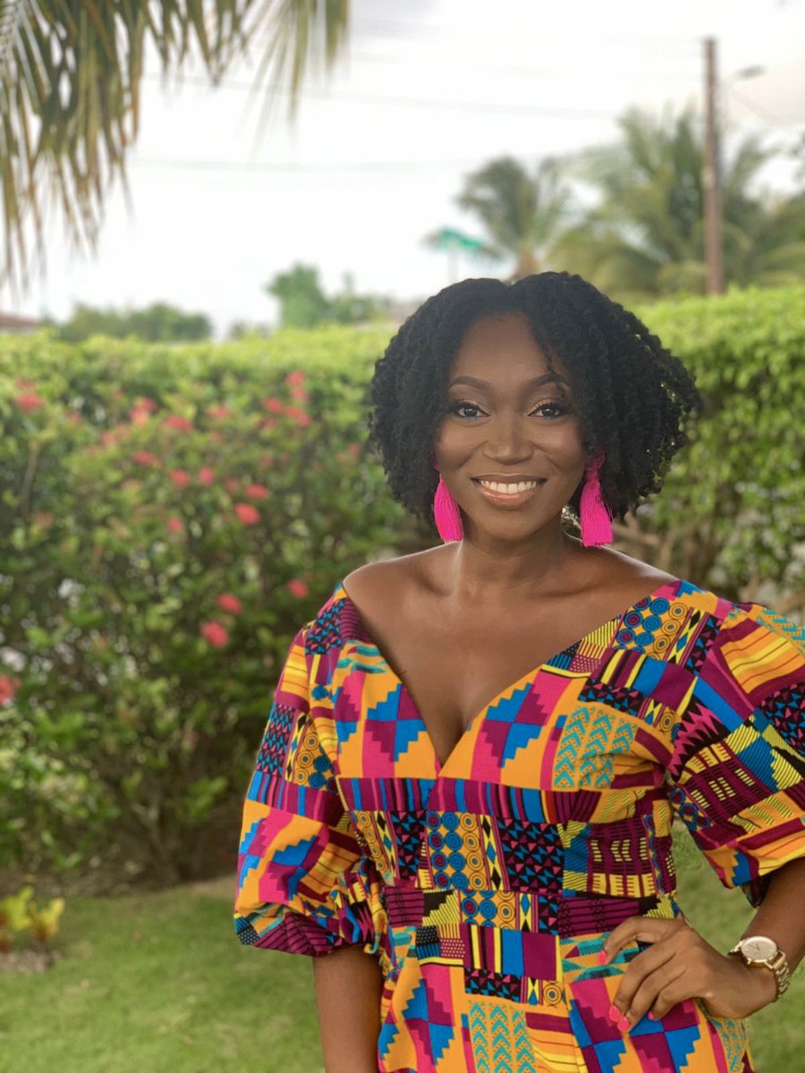 sytiayvonne's tweet photo. To 25 more years of queen behavior ๐ธ๐พ๐ฅ
#twentyfine #birthdaygirl #birthdaybehavior #queenbehavior #birthdayballoons #birthdaybeat #afrochic #africanprint #africanfashion #africanstyle #africanbeauty https://t.co/dMeQeKXrj8