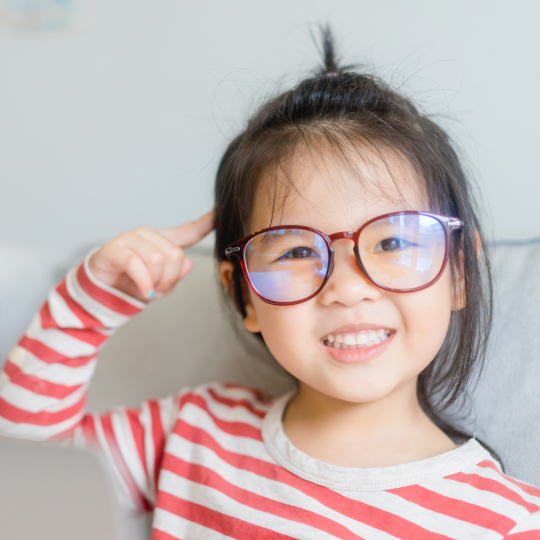 RoamMedia's tweet photo. Parents and carers play an important role in helping children to develop digital intelligence — the social, emotional and practical skills needed to successfully navigate the digital world. https://t.co/04yxq7thKA #socialmedia https://t.co/0gQCPiQKoj