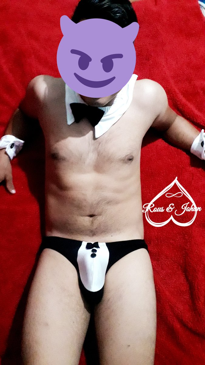 El 24 y ella 23 😈 comenzando en este caliente ambiente 👅👀
#Rtsitegusta 
#swingerchetumal #rous&amp;johan