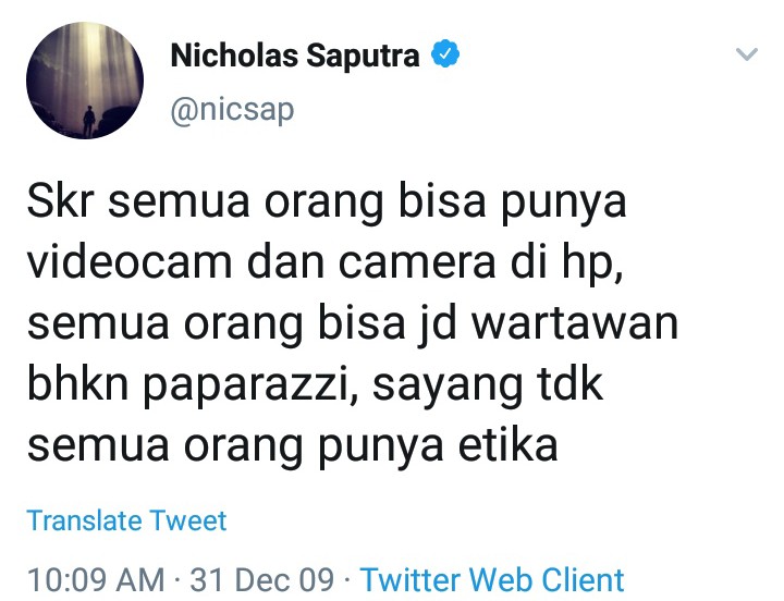 txtaboutnicsap's tweet photo. Ditweet oleh Nicholas Saputra akhir tahun 2009 dan bahkan makin relate di era sekarang, era serba demi konten.

Selamat pagi! https://t.co/PVOOc3p17t