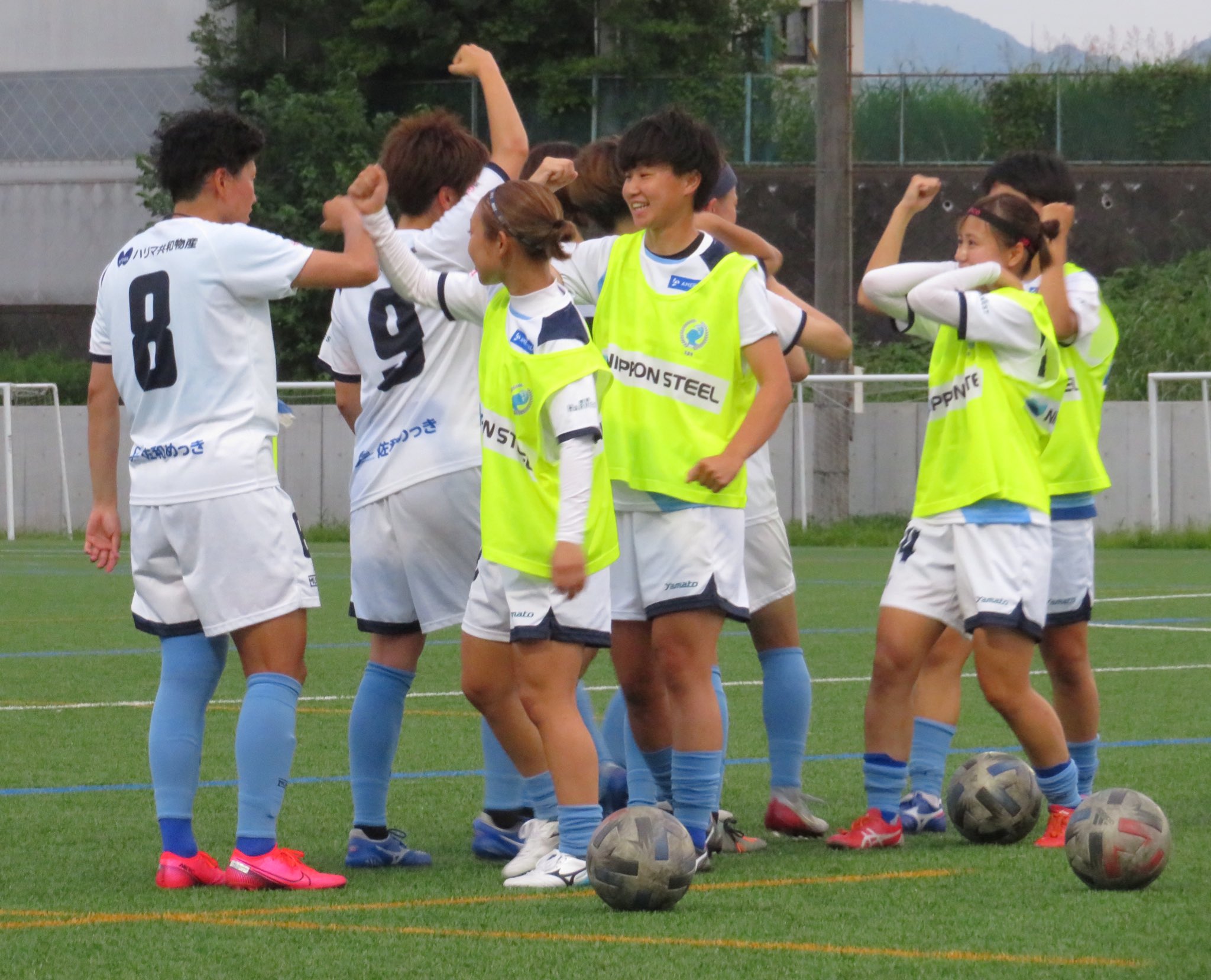 Twitter 上的 Asハリマアルビオン 後姿もカッコイイです Asハリマアルビオン 女子サッカー なでしこ T Co O0wt4ml5rv Twitter