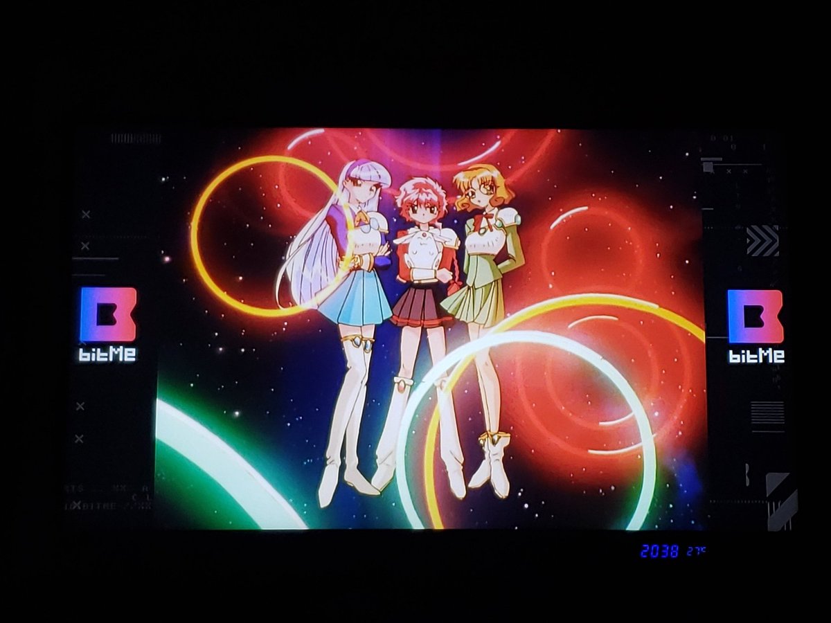 EMMANUELL03's tweet photo. @TVBitMe doble episodio es increíble que nos consintieron tanto. #GuerrasMagicas #LasGuerrasMagicas #BitMe https://t.co/WkL03SvPC0