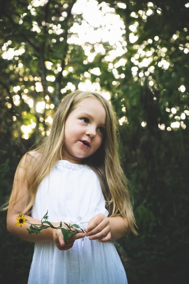 ZacBottoms's tweet photo. While I was at the ball park they got big lol; just a few of the photos my wife had taken of the girls; too proud not to share #girldad #CaydenAnn #ZoeRyan https://t.co/9O3Svy1pNj