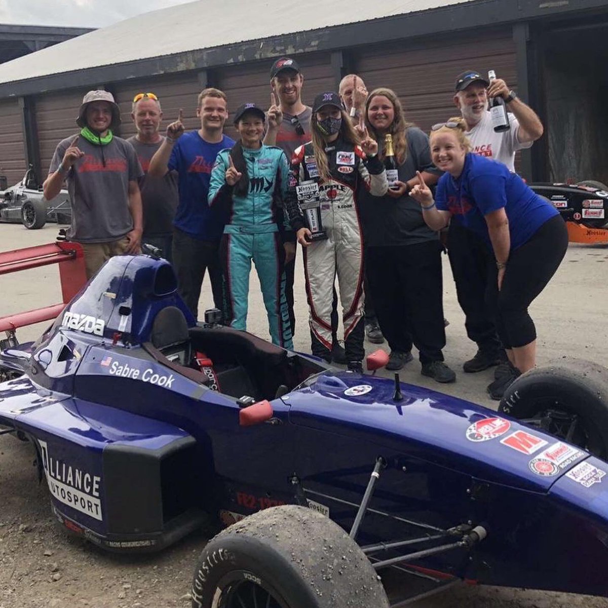 Sabre_Cook's tweet photo. Sported the #SuperGirl colors for the SCCA Super Tour this past weekend! ๐Had a great weekend over all in FE2, P3 on Saturday and took home the win on Sunday! Thanks to Apple Motorsports for putting me in the race and Alliance Autosport for their hard work on the car!
#victory https://t.co/f5l93MAiRZ