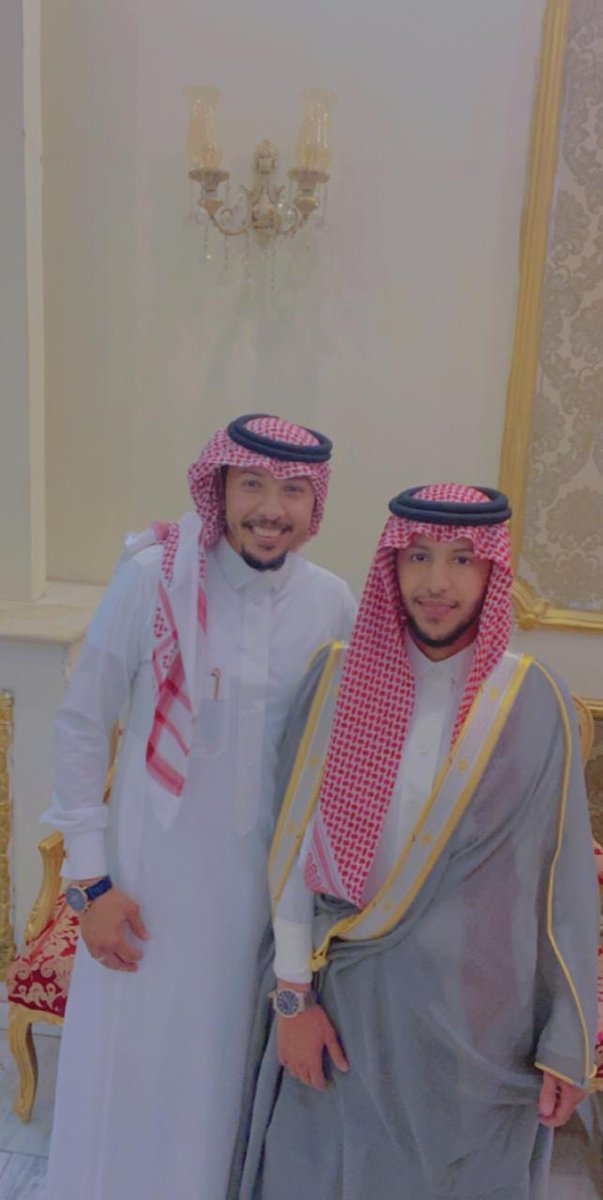 kngg707's tweet photo. بارك الله لهما وبارك عليهما وجمع بينهما في خير أبارك لأخي معتز زواجه على ابنة #الشيخ_ناشي_بن_عايد_ابن_غنيم 
بقصر الريم للاحتفالات بالمدينه المنوره 
 الف مبروك وحياه سعيده ان شاء الله
#زواج
#معتز_بن_عبدالكريم_بن_عبيد_الإيداء 
#الايداء 
#عنزة 
#المدينة_المنورة 
#العلا 
#مغيراء https://t.co/eSquPKbJjJ
