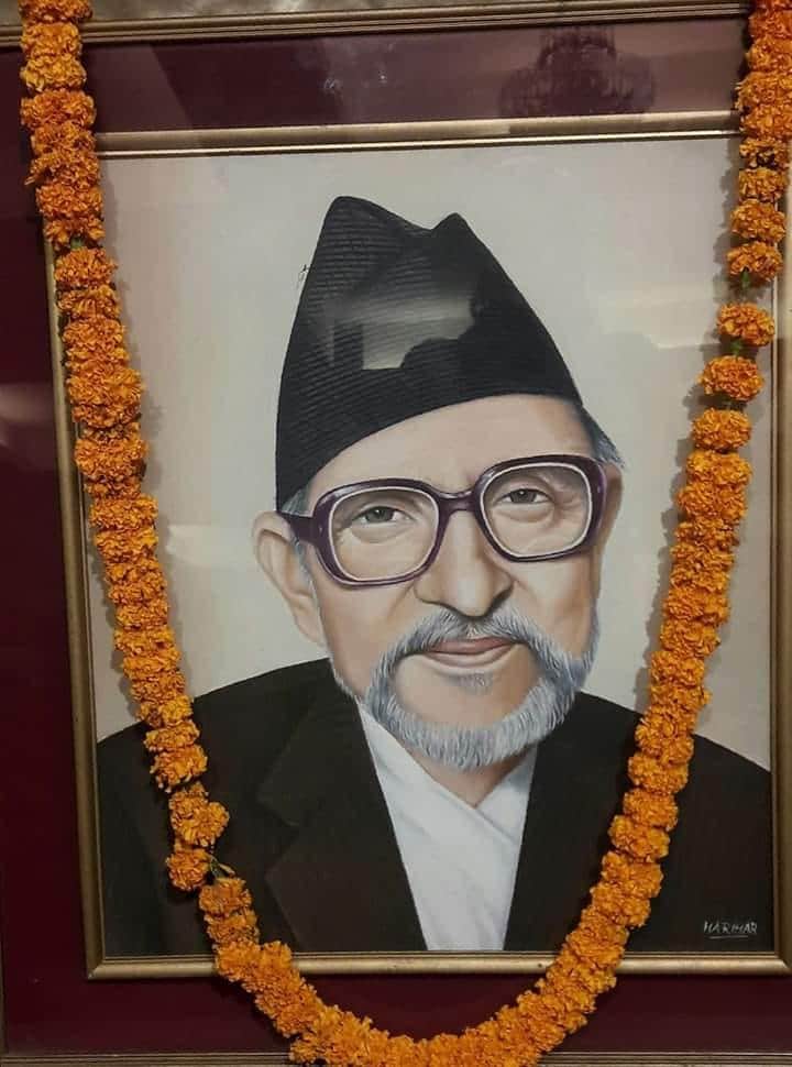 realpbhattarai's tweet photo. विपिको समाजवाद समृद्ध नेपाल।
विपिलाई काङ्ग्रेसले , मदन लाई कम्युनिस्टले कहिले बिर्सन हुदैन।
विपिलाई हार्दिक श्रद्धाञ्जली https://t.co/m5FeqO9P2H