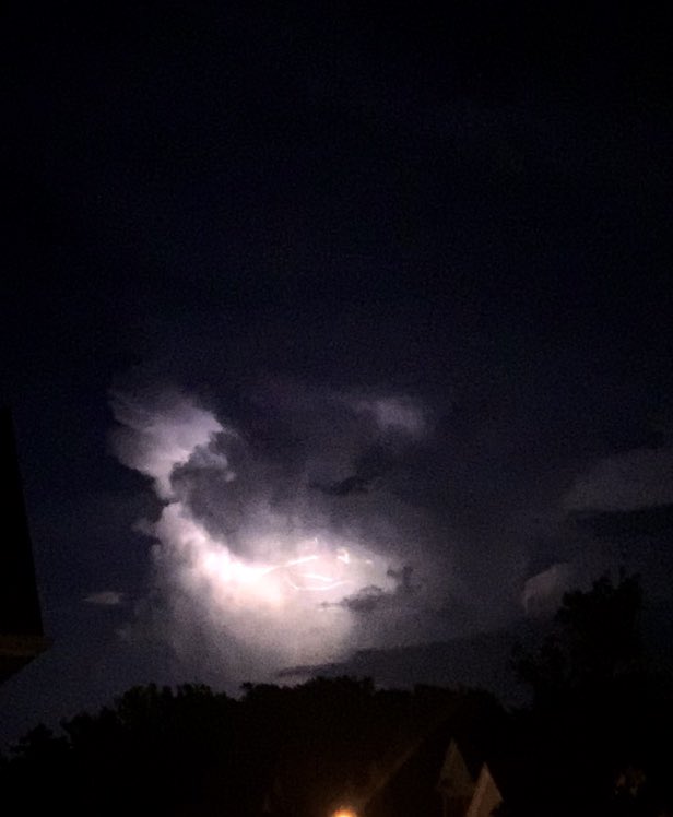 Few shots from a storm in the distance from wake forest..
<a href="/NWSRaleigh/">NWS Raleigh</a> <a href="/katcampbellwx/">WRAL Kat Campbell</a> @mazewx66 <a href="/EthanClarkWX/">Ethan Clark wx</a> <a href="/nc19823/">Wake County Weather</a> <a href="/ncsuweather/">NCSU Weather</a> #lightning #LightningStorm #storm #nature