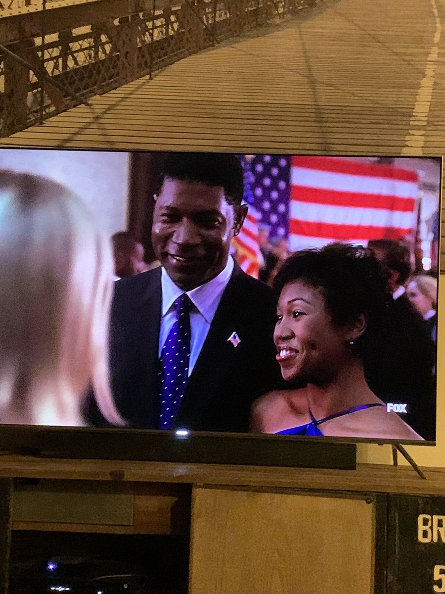 MikeOliviero's tweet image. Rewatching #24onFox Season 1 and all I’m saying is if #DavidPalmer was running for President he’d get my vote @DennisHaysbert country would be in #GoodHands