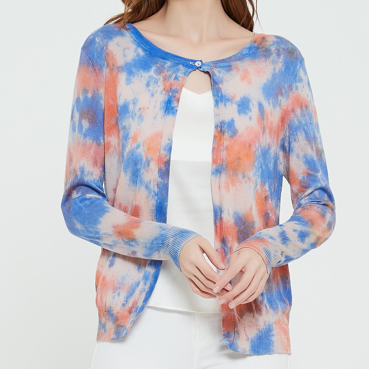 Question: 
We would like to buy some Anti-Pilling Machine Washable Cashmere Sweaters, But our quantity is very small.

Solution: 
Contact Ewsca Cashmere, Anything is possible here.