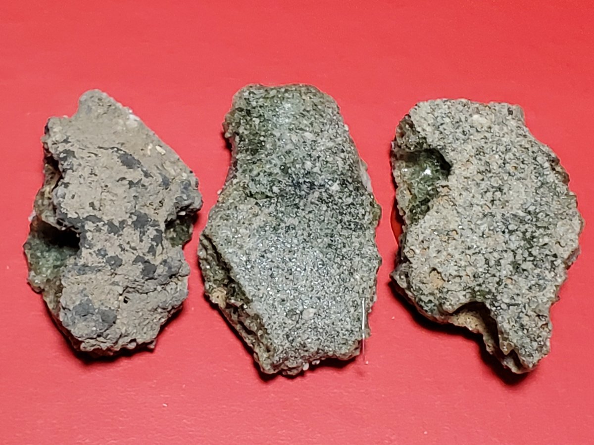 DAWargowski's tweet photo. My Trinitite samples. A gift from Mary Kavanagh,
Professor, Board of Governors Research Chair, Tier I in Fine Arts, Department of Art, University of Lethbridge,
Lethbridge, Alberta, CANADA. https://t.co/tMGizb9pig