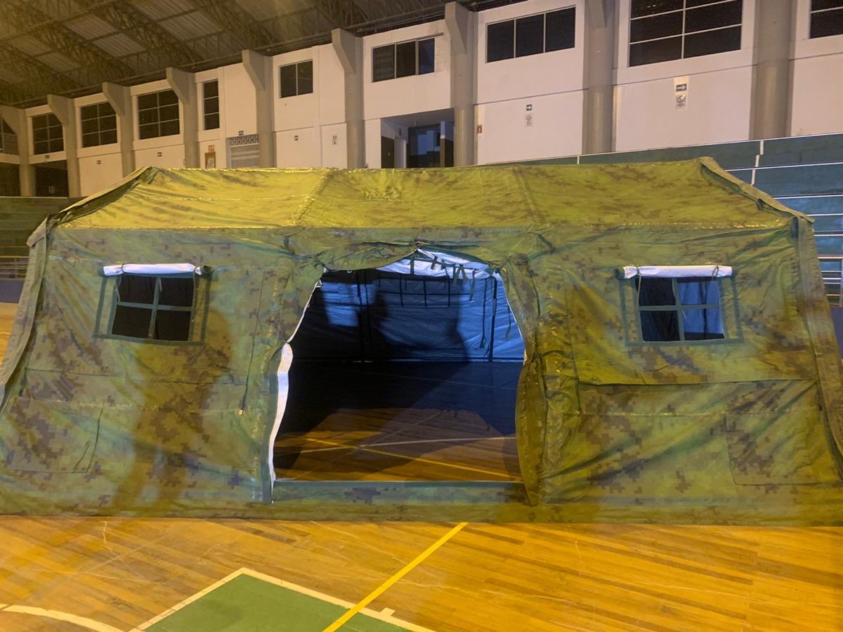 cynthiaviteri's tweet photo. Nuestro personal llegó a Quito con las donaciones para nuestros hermanos capitalinos. La ayuda enviada servirá para atender al sur de la capital donde existe un mayor número de casos COVID-19. https://t.co/5O4eyoqSuB