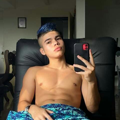 SebasNa44554110's tweet photo. #NuevaFotoDePerfil https://t.co/CbpBpPvhbP