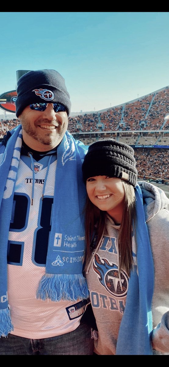 kendall_deanne's tweet photo. Some things never change!!!! Love u forever @Titans https://t.co/MODXkY7MCV