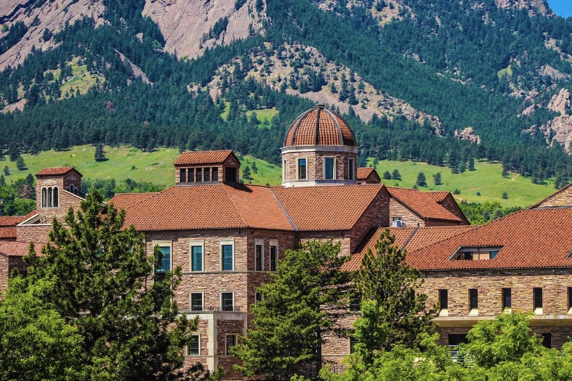 AmazingColleges's tweet photo. University of Colorado • Boulder, Colorado https://t.co/3QqlU4IdxM