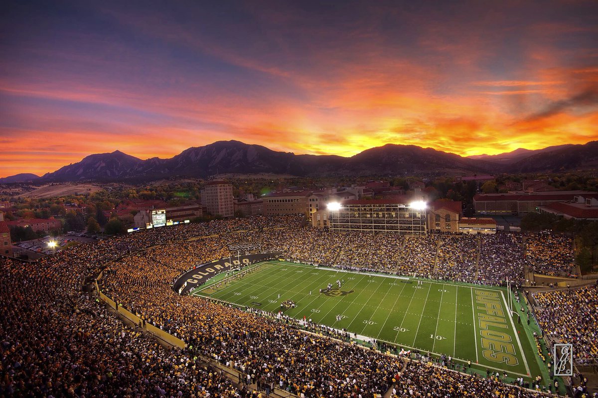 AmazingColleges's tweet photo. University of Colorado • Boulder, Colorado https://t.co/3QqlU4IdxM