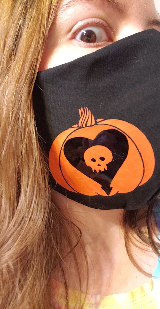 ANewTempo's tweet photo. NEW MASK ALERT!!!

#halloween #alkalinetrio #alk3 #alkalinetriomask #alk3mask #facemask #punkrock #pumpkins #punkrockmask #anewtempo #badbitchmade #etsyshop 

https://t.co/FLwINrK3a3 https://t.co/pUml8bzUgY