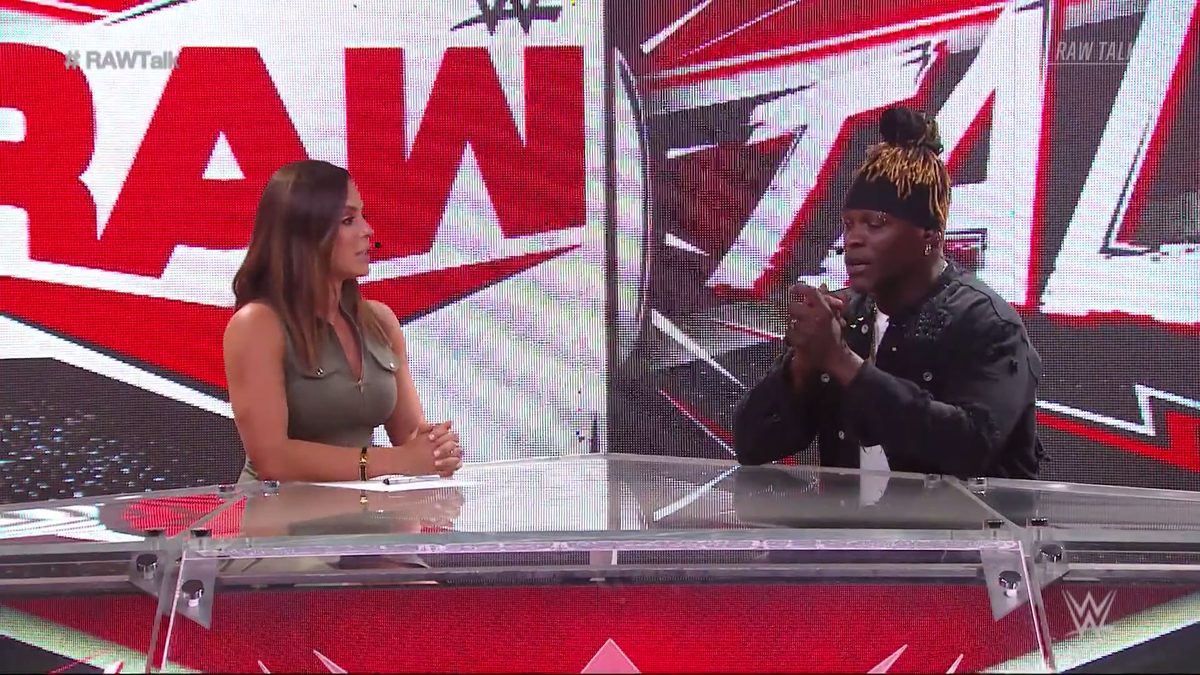 ClubWWE's tweet photo. Oh, THIS is what's up!
@RonKillings is co-hosting #RAWTalk with @CharlyOnTV streaming RIGHT NOW on the Free Version of @WWENetwork!
▶️ https://t.co/AEFWHOuAle https://t.co/D5hwns9EGt