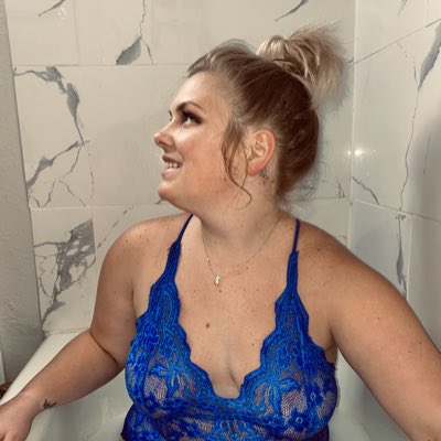 smskeener11's tweet photo. #NewProfilePic https://t.co/hdXk7Ddpuj