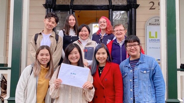 LanguagesInt's tweet image. Friends for life 💕

(Thank you to Tina for this great photo!)