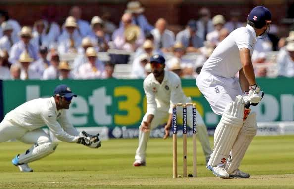 Do you Remember?Best Indian spell.  @ImIshant. 7-74.Ind 295 & 342.Eng 319 & 156/4 73 overs. Target 319.The visitors who were put into bat on a green surface, were in a commandable position when  #Cook nicked a ripper from Ishant to  @msdhoni. Score read 72/4.. 